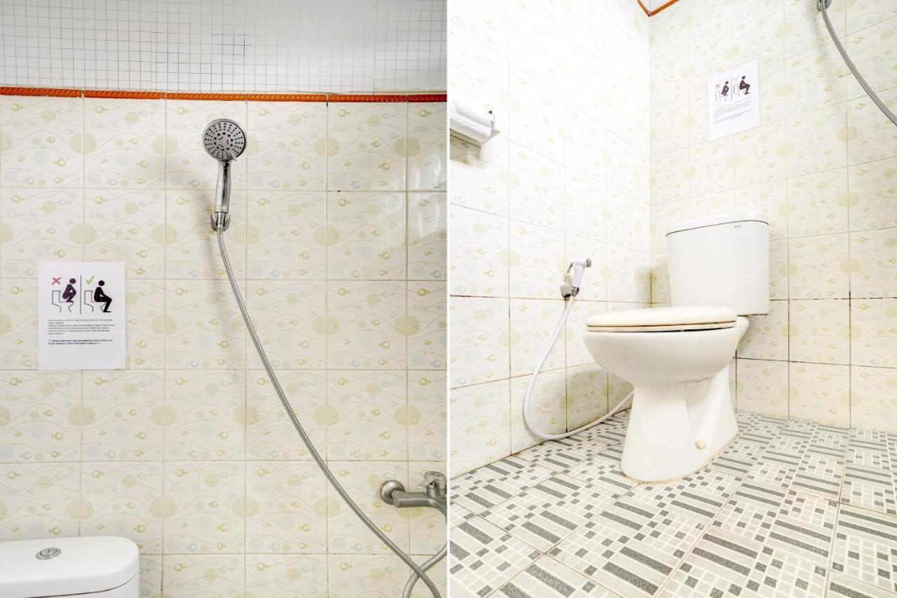 בנדונג Radio Backpacker Guesthouse Syariah מראה חיצוני תמונה